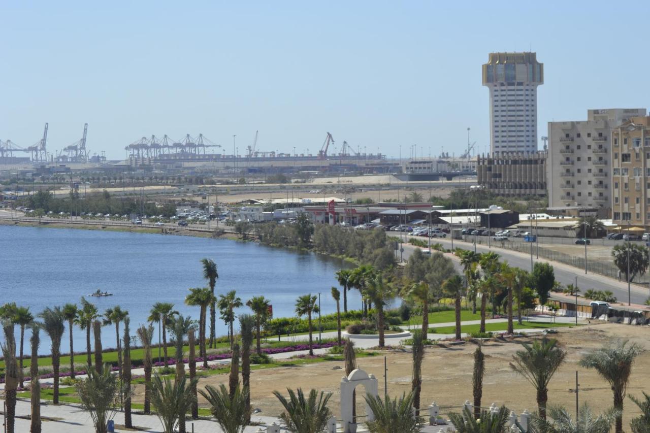Jeddah Lake Hotel מראה חיצוני תמונה