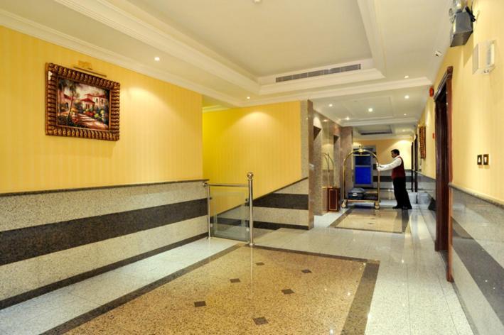 Jeddah Lake Hotel מראה חיצוני תמונה